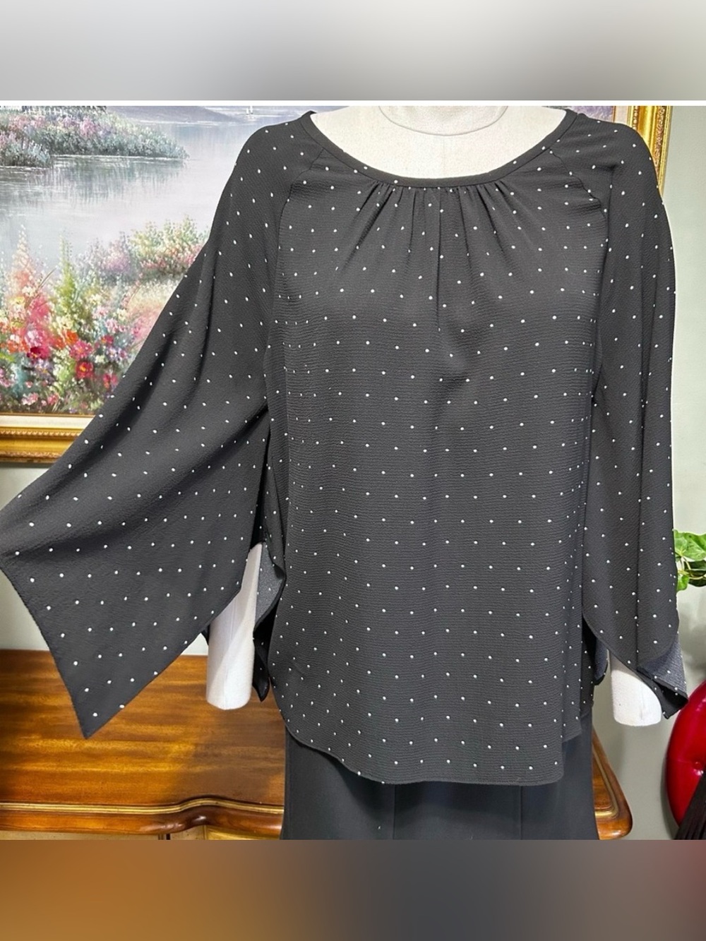 Vince Camuto Black w/ White Polka Dot Flowy Kimono Sleeve Blouse
